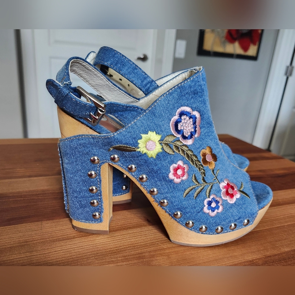 Brand New, Never Worn. Wishbone Embroidered Denim Platform Sandals. Final $